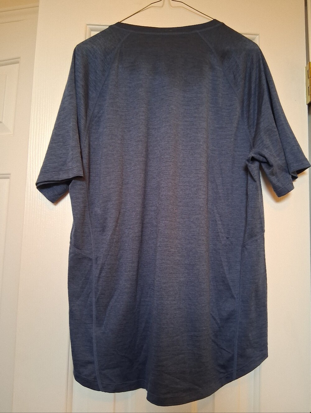 Mondetta Short-Sleeve Performance Tee in Heather Blue
